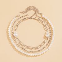 Baroque Retro Special-shaped Imitation Pearl Necklace main image 4
