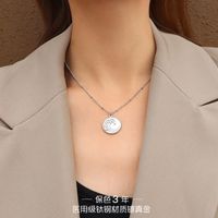 Retro Round Pendant Clavicle Chain main image 5