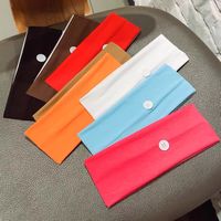 Fashion Simple Sports Solid Color Sweat-absorbent Button Headband main image 1