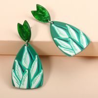 Acrylic Green Leaf Pendant Earrings main image 4