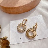 Retro Diamond Round Simple Earrings sku image 1