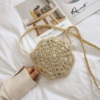 New Simple Hollow Portable Woven Shoulder Bag main image 5