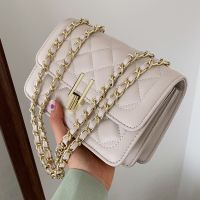 Retro Rhombus Embroidery Thread Chain Shoulder Bag main image 6