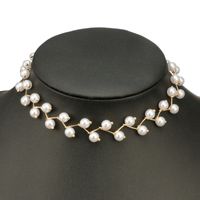 Simple Pearl Fashion Short Necklace sku image 1