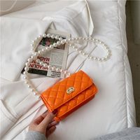 Candy Color Rhombus Embroidery Thread Pearl Chain Messenger Bag sku image 4