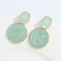 Simple Retro Round Alloy Inlaid Resin Earrings main image 4