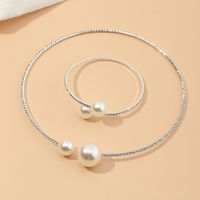 Fashion Pearl Diamond Wedding Necklace Bracelet Set sku image 1