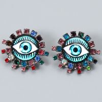 Retro Eye Shape Earrings main image 4