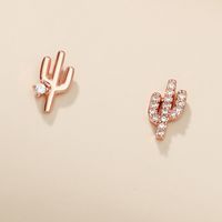 Korean Cactus Shape Asymmetric Earrings main image 3