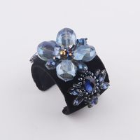 Baroque Flannel Diamond Gemstone Crystal Flower Bracelet main image 2