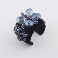 Baroque Flannel Diamond Gemstone Crystal Flower Bracelet main image 3