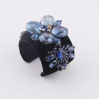 Baroque Flannel Diamond Gemstone Crystal Flower Bracelet sku image 1