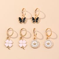 Cute Drop Oil Pearl Butterfly Earrings Set sku image 1