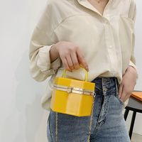 Fashion Solid Color Metal Chain Bag main image 4