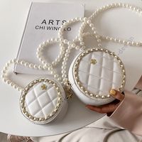 Fashion Pearl Chain Small Round Bag main image 2