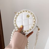 Fashion Pearl Chain Small Round Bag main image 6