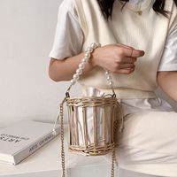 Simple Pearl Portable Straw Bag Wholesale main image 5