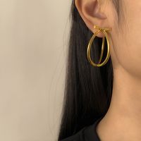 Simple Twisted Geometric Earrings main image 6