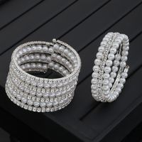 Fashion Geometric Alloy Diamond Women's Bracelets main image 4