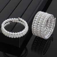 Fashion Geometric Alloy Diamond Women's Bracelets main image 5