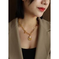 Fashion Spider Round Brand Pearl Titanium Steel Necklace main image 5