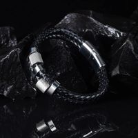 Bracelet En Acier Inoxydable Tissé Multicouche À La Mode En Gros main image 4