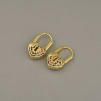 Ins Minimaliste Creative Boucles D'oreilles Croix-frontière Vente Chaude Mode Nouveau Petit Cadenas Boucles D'oreilles Cuivre Beaux Zircon-intégré Boucles D'oreilles Boucles D'oreilles Femmes main image 3