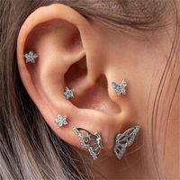 Mode Einfache Diamantbesetzte Schmetterlingssternohrringe Gesetzt main image 1