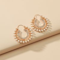 Retro Palace Style Carved Pearl Earrings main image 4