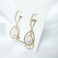 Korean Golden Geometric Pearl Earrings main image 6