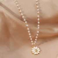 Collier De Perles Petites Fleurs Coréennes main image 3