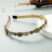 Goldenes Perlenblumen-strass-stirnband Im Barockstil main image 3
