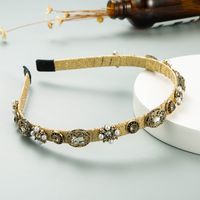 Goldenes Perlenblumen-strass-stirnband Im Barockstil main image 4