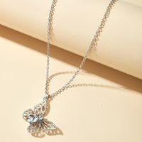 Einfache Butterfly Single Layer Silber Halskette main image 5