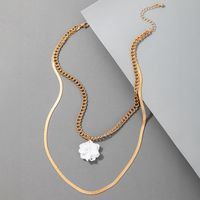 Simple White Flower Multilayer Alloy Necklace main image 4