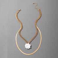 Simple White Flower Multilayer Alloy Necklace main image 5