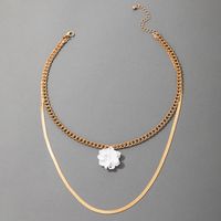 Simple White Flower Multilayer Alloy Necklace main image 6