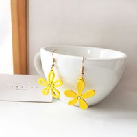 Fashion Yellow Flower Earrings main image 1