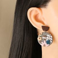 Corée Boucles D&#39;oreilles Fleur Acrylique En Gros main image 5