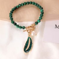 Collier D&#39;huile Dégoulinant De Perles De Feuille De Malachite De Mode En Gros main image 4