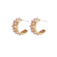 Retro C-shaped Pearl Earrings main image 6