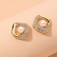 Fashion Diamond-studded Square Earrings main image 2