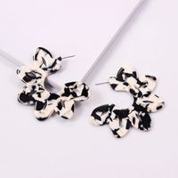 Retro Leopard Print Hollow Flower Acrylic Earrings sku image 1