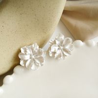 Korean White Flower Resin Earrings sku image 1