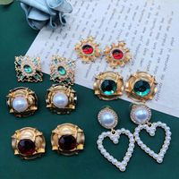Fashion Heart-shape Pearl Emerald Earrings Wholesale main image 6