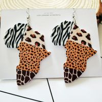 Retro Contrast Color Wooden Earrings main image 5