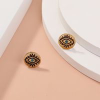 Retro Eyes Stud Earrings main image 1