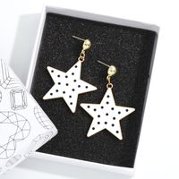Fashion Five-pointed Star Pendant Earring main image 5