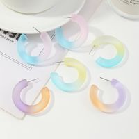 Fashion Gradient Color C-shaped Resin Earrings main image 3