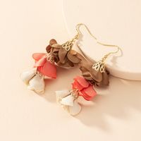 Boucles D&#39;oreilles En Tissu Coréen De Couleur Contrastée Avec Des Fleurs main image 1